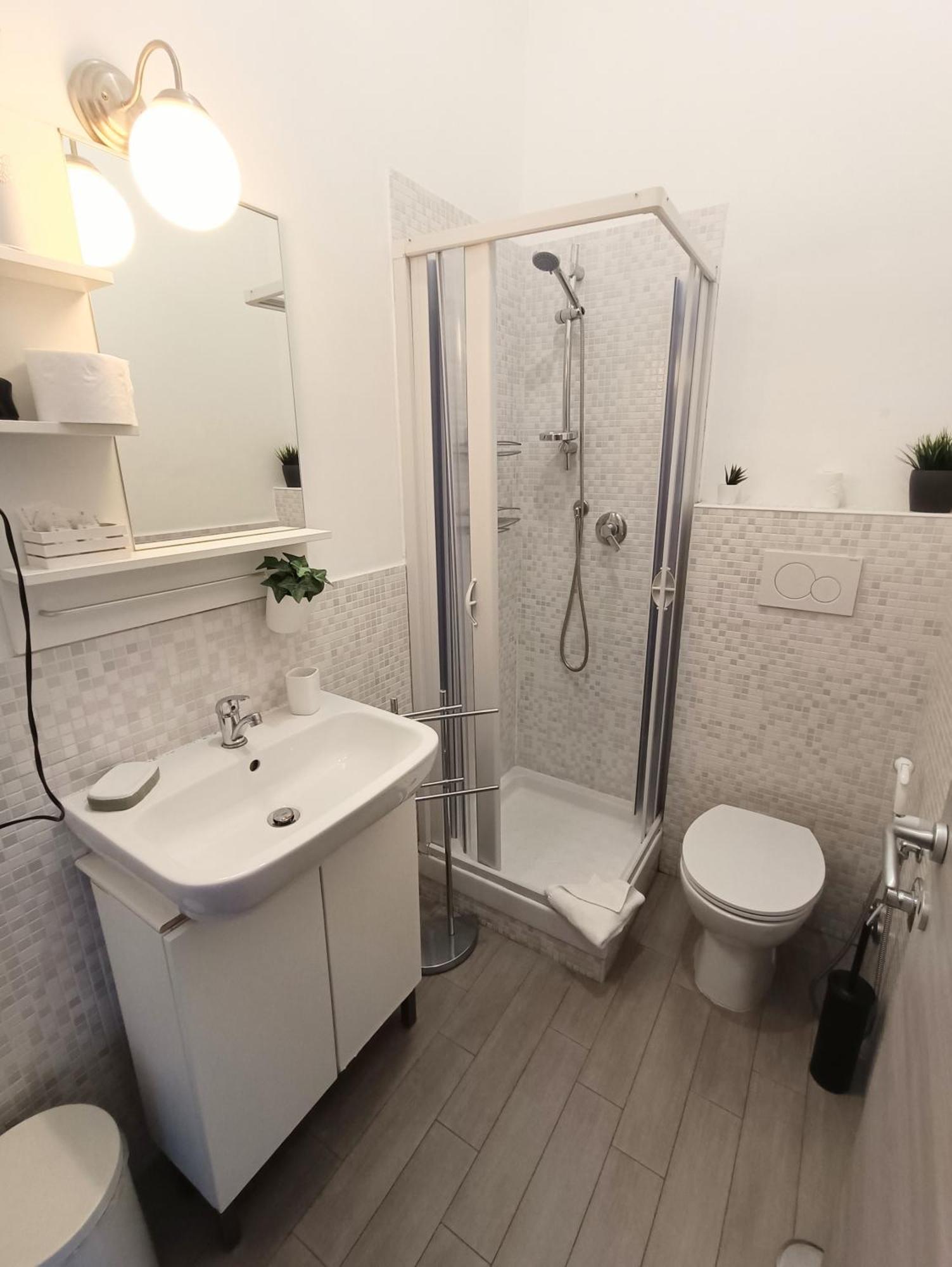Ginny'S Room Rome Bilik gambar